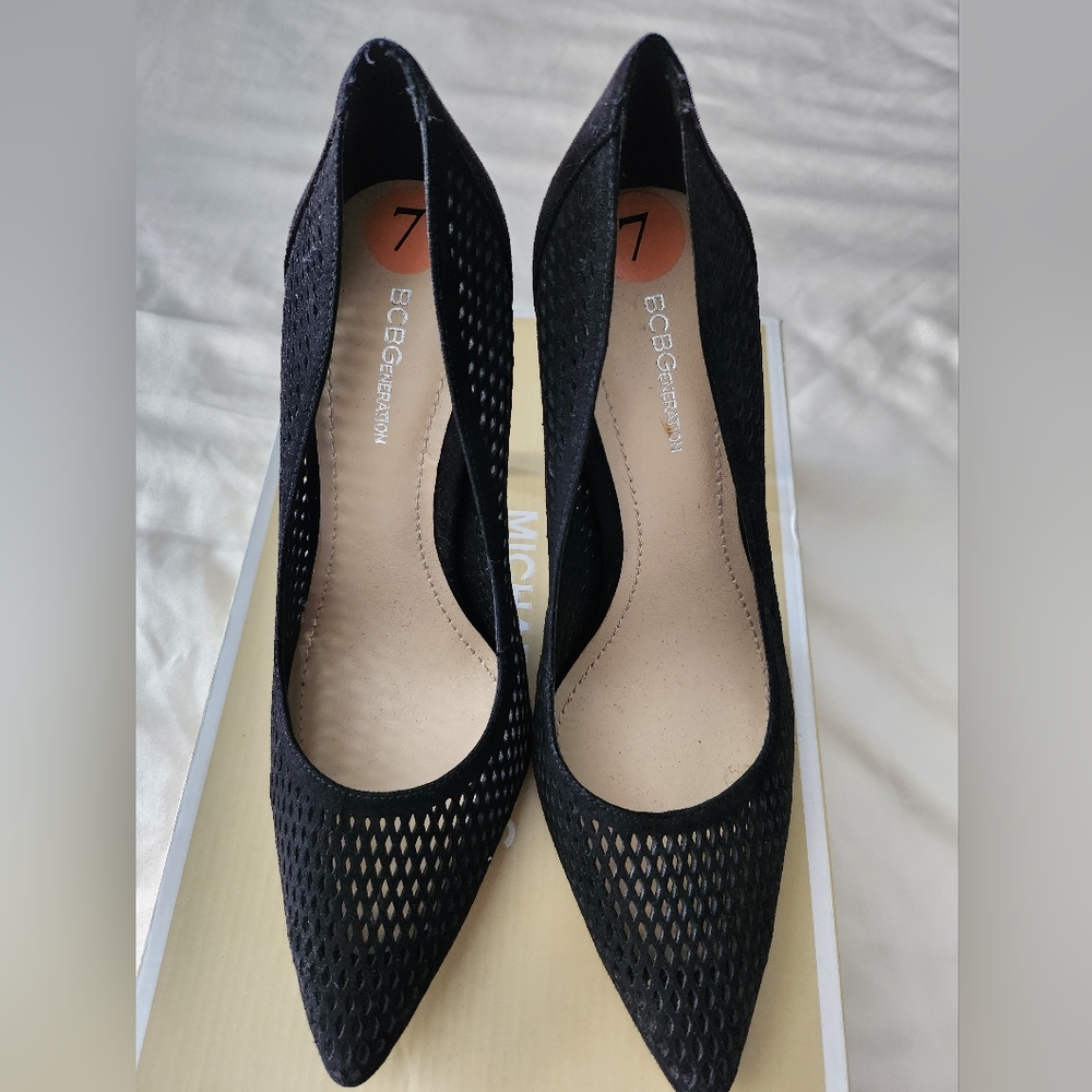 BCBGeneration black pumps